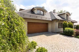 eam haus 2
